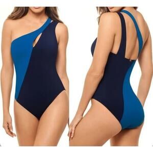 Amoressa by Miraclesuit Womens Salento Leroux One Piece Style 6522549 Size 8